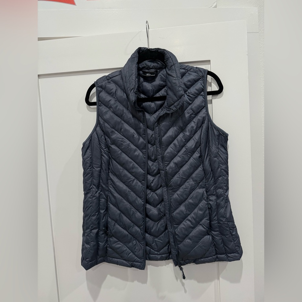Women's Charcoal Thermal Vest